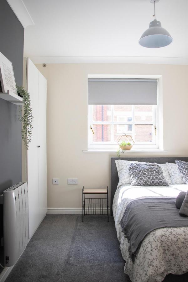 Lovely 3-Bedroom Apartment In Colchester Extérieur photo