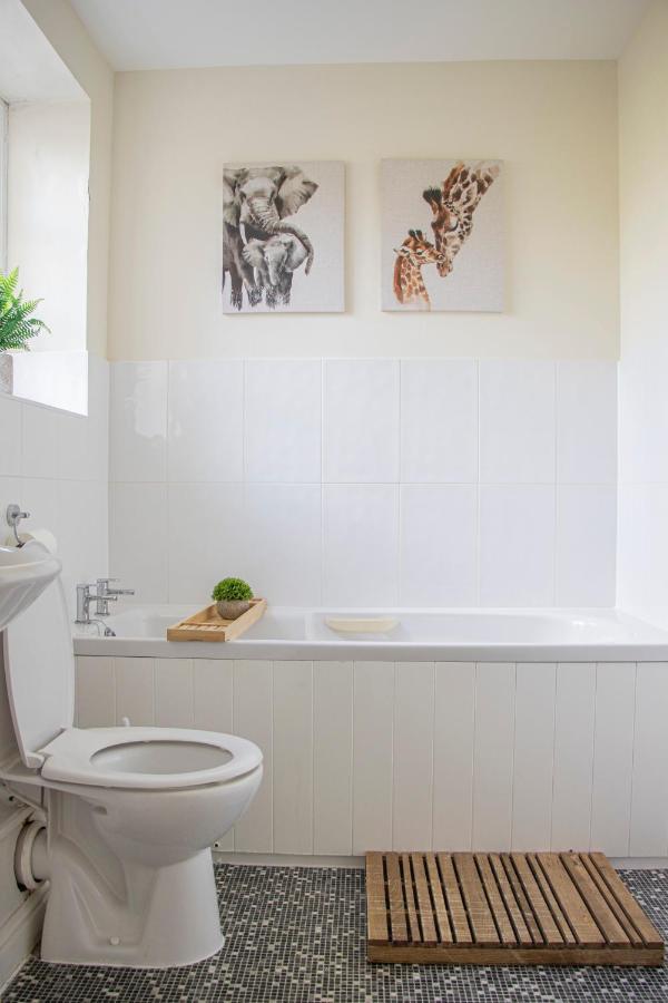 Lovely 3-Bedroom Apartment In Colchester Extérieur photo